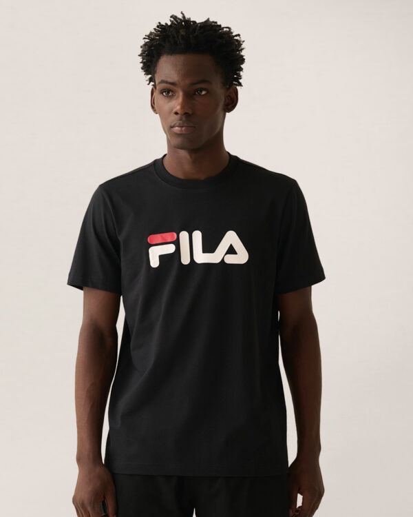 Camiseta Fila Masc. Regular Letter Premium Iv F11L01715_3042.jpg