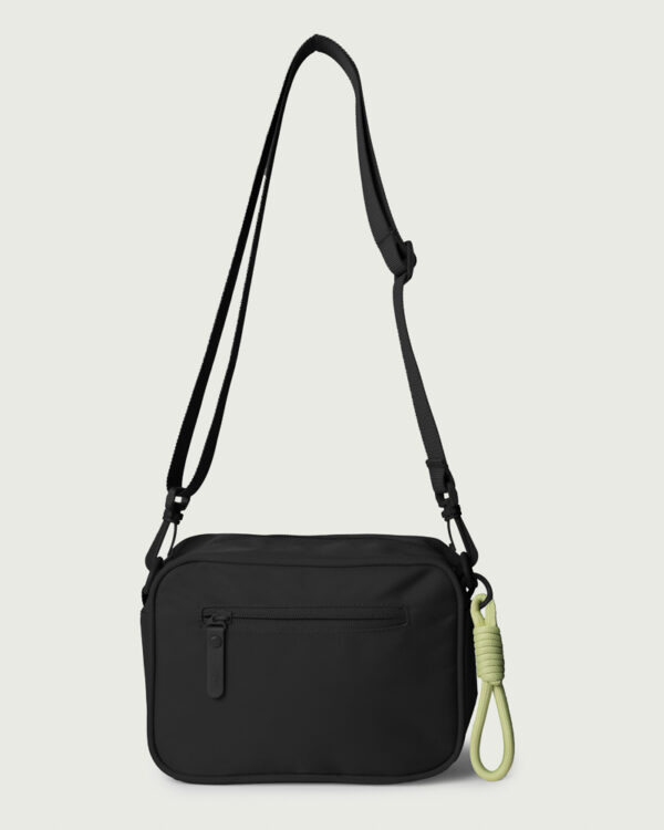 Bolsa Fila Lateral Unisex Sport Life Letter F23L00523_160_01.jpg